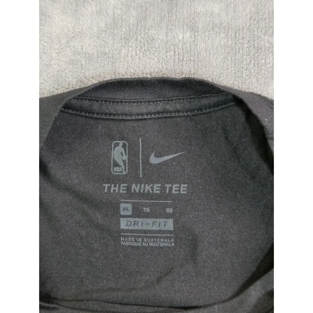Nike Los Angeles Lakers T-Shirt Men's Sz XL NBA Authentics Black Short Sleeve